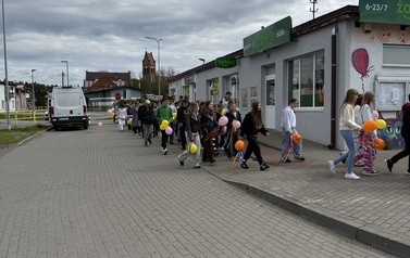 &bdquo;R&oacute;żni, ale r&oacute;wni &ndash; razem w kolorach siły&rdquo; 10