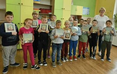 Mała książka - wielki człowiek 2