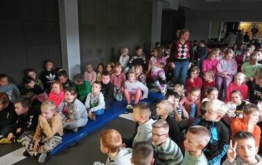 Teatrzyk pt: &bdquo; Złośliwości jej kr&oacute;lewskiej mości&rdquo;. 7