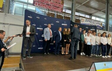 Podsumowanie szkolnego wsp&oacute;łzawodnictwa sportowego 2023/2024 25