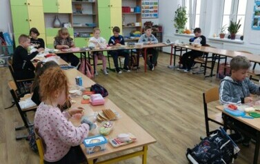 Happening - Zdrowo jem więc wiem 24