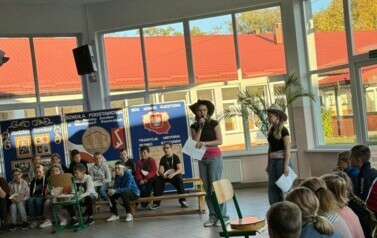 Otrzęsiny klas czwartych 94