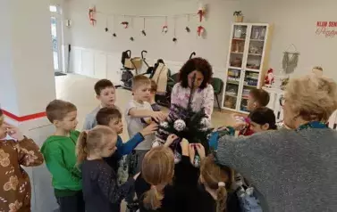 Warsztaty z Klubem Seniora &nbsp;Pozytywka &nbsp;w Mikołajkach Pomorskich. 31