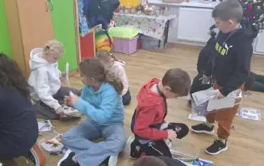 Odwiedziny Technik&oacute;w z EKO-WIATR BIS w naszej szkole! 23