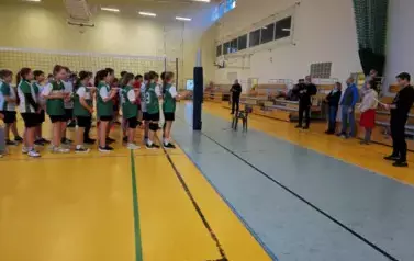 Siatk&oacute;wka 4ki 8