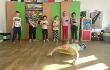 Zajęcia z gimnastyki korekcyjnej 27