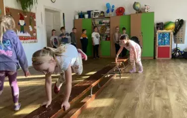 Zajęcia z gimnastyki korekcyjnej 37