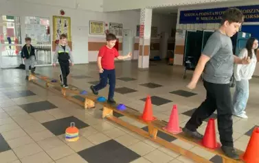 Zajęcia z gimnastyki korekcyjnej 51