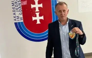 Wielkie wyr&oacute;żnienie dla naszej szkoły i nauczycieli wf 1