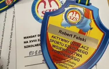 Wielkie wyr&oacute;żnienie dla naszej szkoły i nauczycieli wf 5