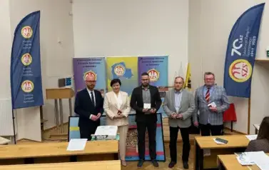 Wielkie wyr&oacute;żnienie dla naszej szkoły i nauczycieli wf 8