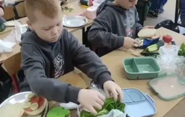 Warsztaty kulinarne w klasach 3a i 3b 17