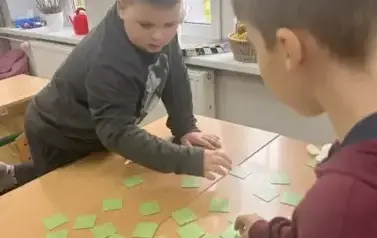 Popołudnie z grami planszowymi w klasach drugich 6