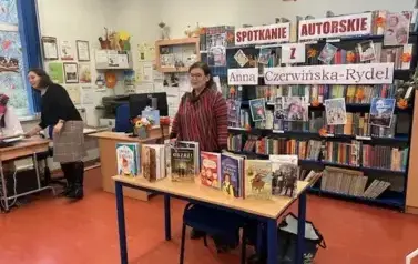 Spotkanie z autorką książek Anna Czerwińską-Rydel Pn 20:17 1