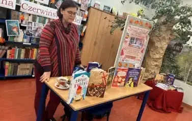 Spotkanie z autorką książek Anna Czerwińską-Rydel Pn 20:17 7