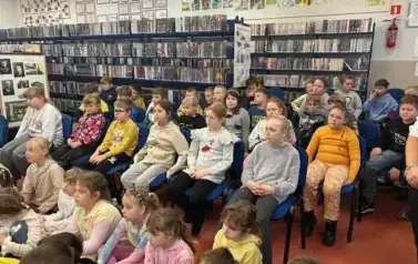 Spotkanie z autorką książek Anna Czerwińską-Rydel Pn 20:17 8