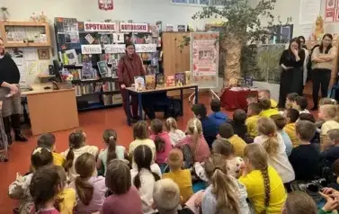 Spotkanie z autorką książek Anna Czerwińską-Rydel Pn 20:17 9