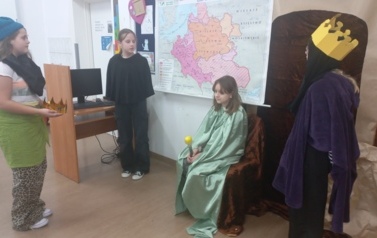 Projekt edukacyjny w klasach VI &ndash; &bdquo;Demokracja szlachecka w XVI wieku&rdquo; 5