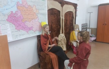 Projekt edukacyjny w klasach VI &ndash; &bdquo;Demokracja szlachecka w XVI wieku&rdquo; 7