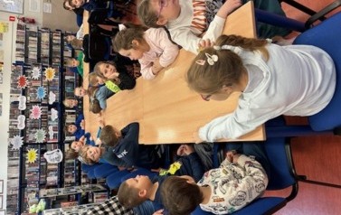 Ślubowanie klas pierwszych na czytelnika 71