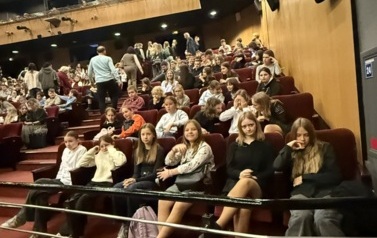 Wyjscie do teatru im. Aleksandra Sewruka w Elblągu, 17