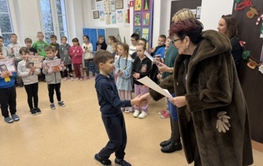 Logopedyczny Konkurs Recytatorski pt.  Magiczny świat zimą -świętami malowany 3