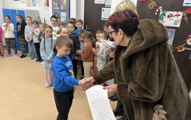 Logopedyczny Konkurs Recytatorski pt.  Magiczny świat zimą -świętami malowany 7
