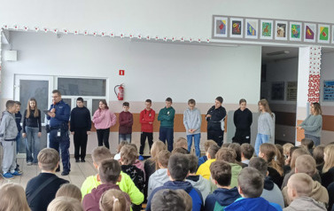 Spotkanie profilaktyczne &bdquo;Bezpieczne ferie&rdquo; dla klas I&ndash;VIII 1