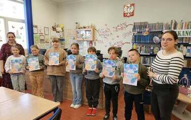 Warsztaty wielkanocne w bibliotece 56