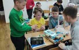 Wyprawa w kosmos klas drugich 13