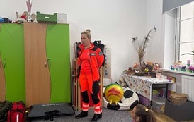 Zajęcia z panią ratownik w klasie 1a 16