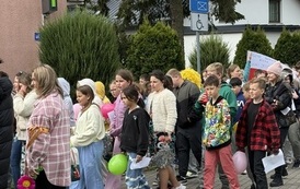 &bdquo;R&oacute;żni, ale r&oacute;wni &ndash; razem w kolorach siły&rdquo; 4