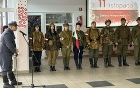 Narodowe Święto Niepodległości  76