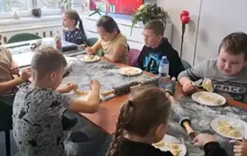 Warsztaty z Klubem Seniora &nbsp;Pozytywka &nbsp;w Mikołajkach Pomorskich. 12