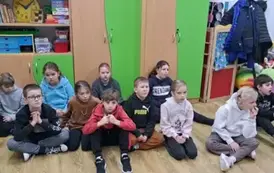 Odwiedziny Technik&oacute;w z EKO-WIATR BIS w naszej szkole! 17