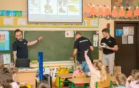 Odwiedziny Technik&oacute;w z EKO-WIATR BIS w naszej szkole! 32