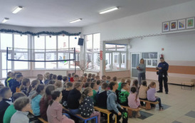 Spotkanie profilaktyczne &bdquo;Bezpieczne ferie&rdquo; dla klas I&ndash;VIII 4