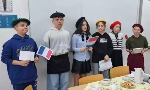 6a i 6b w Londynie i Paryżu na lekcjii geografii